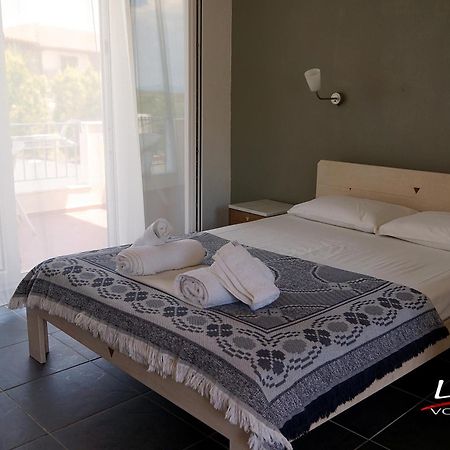 Lofos Vourvourou Apartamento Exterior foto