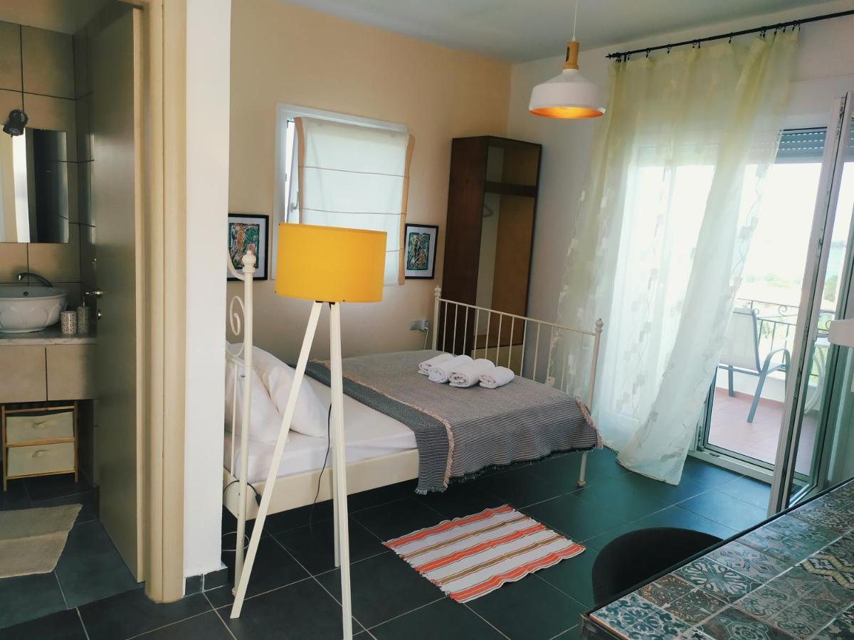 Lofos Vourvourou Apartamento Exterior foto