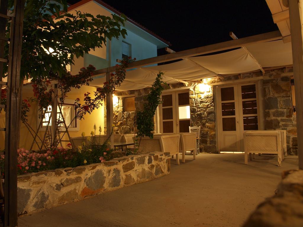 Lofos Vourvourou Apartamento Exterior foto