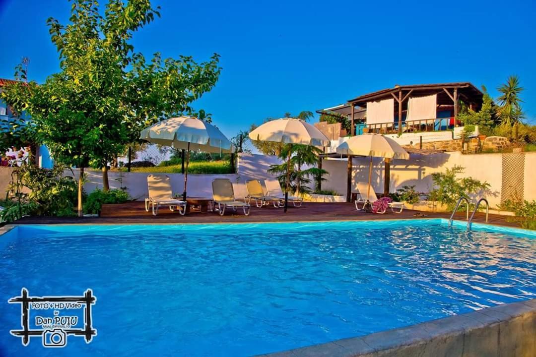 Lofos Vourvourou Apartamento Exterior foto